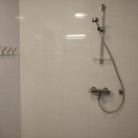 Spacious Modern House 10 Km From Airport, Sauna Vantaa